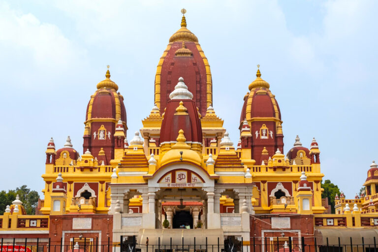 Full-Day Temple Tour in Delhi